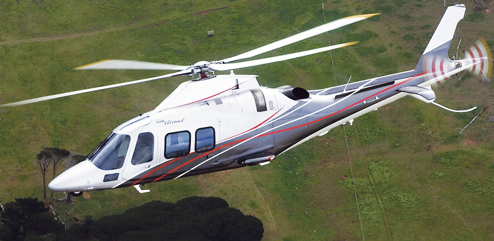 Agusta Leonardo AW109 Grand. Um bimotor que é referência no Brasil para levar até 6 passageiros onde quiserem